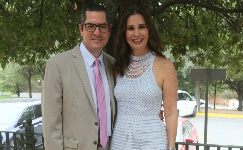 Pablo Rivero y Claudia Chapa | Omar Valdez