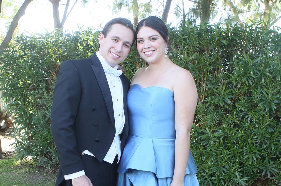 Rafael Aceves y Renata Alvarez