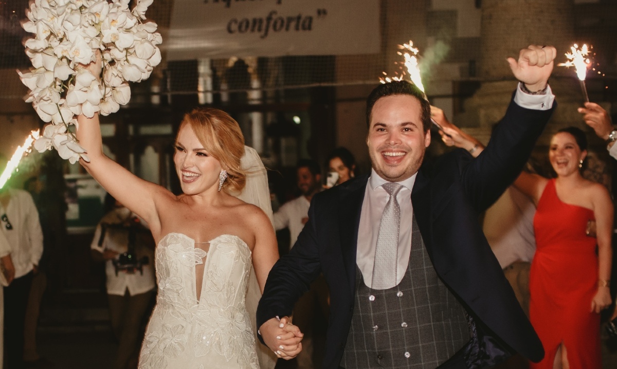 Los novios al salir de la iglesia / Foto: Visor.dep.foto