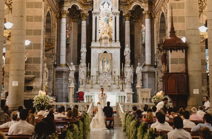 En la Catedral Basílica de la Inmaculada Concepción celebraron su boda / Foto: Visor.dep.foto