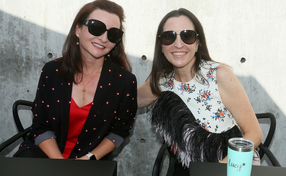 Cordelia Elizondo de Préstamo y Lucy Bueno de Maldonado.