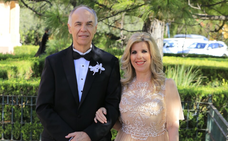 PAPÁS DE LA NOVIA. Jorge Gracia y Lourdes de Gracia