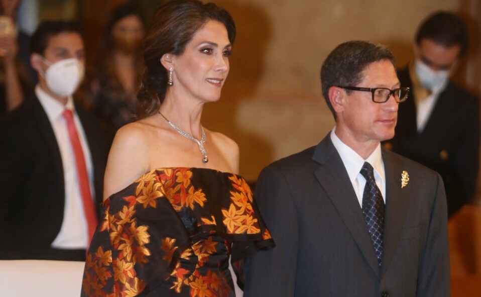 Concepción Martínez de Zambrano y Juan Carlos Zambrano. FOTO: DANIEL SALDÍVAR