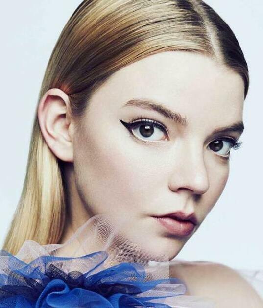 Ella es Anya Taylor-Joy