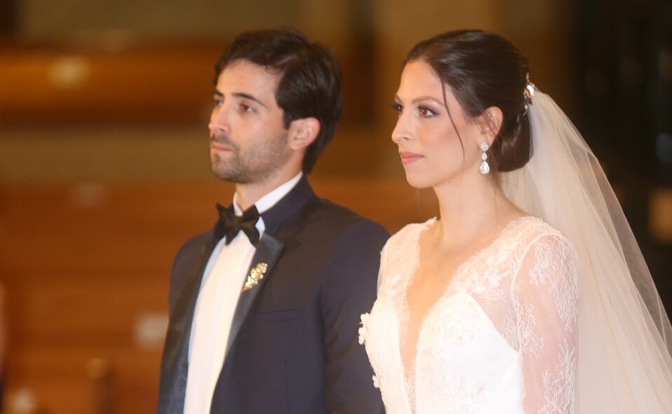 La pareja escuchó atenta las palabras del padre Pablo Mejía. FOTO: DANIEL SALDÍVAR