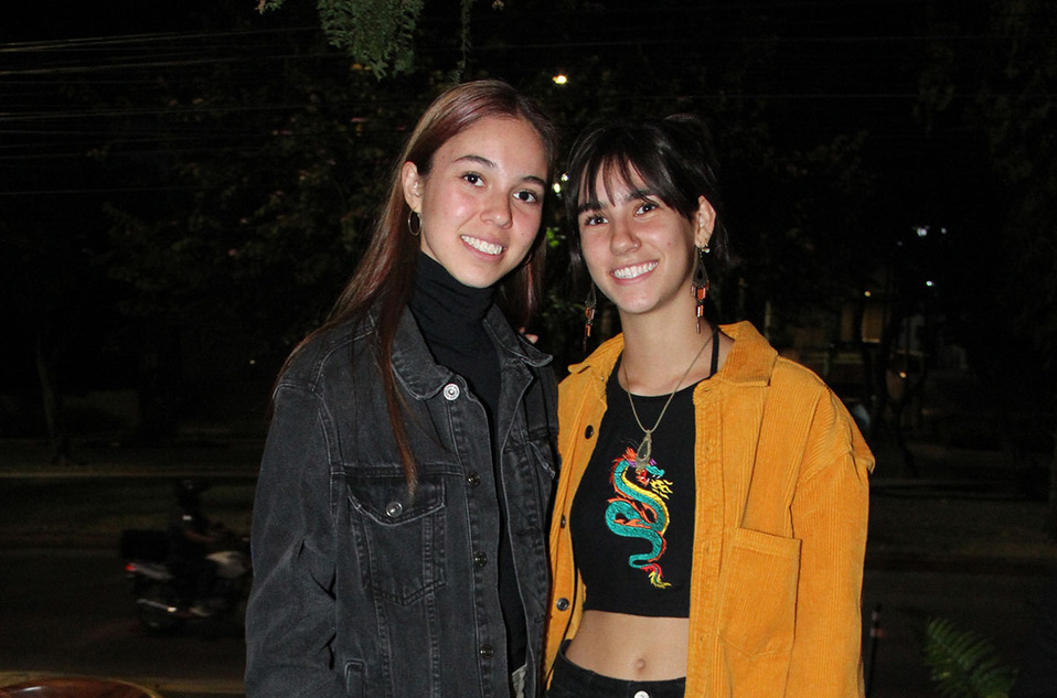 Camila Oviedo y Christel Joanne