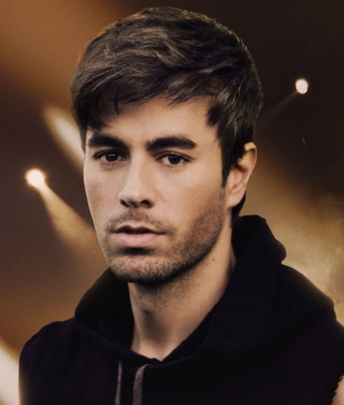 Enrique Iglesias rompe récord en la lista Billboard