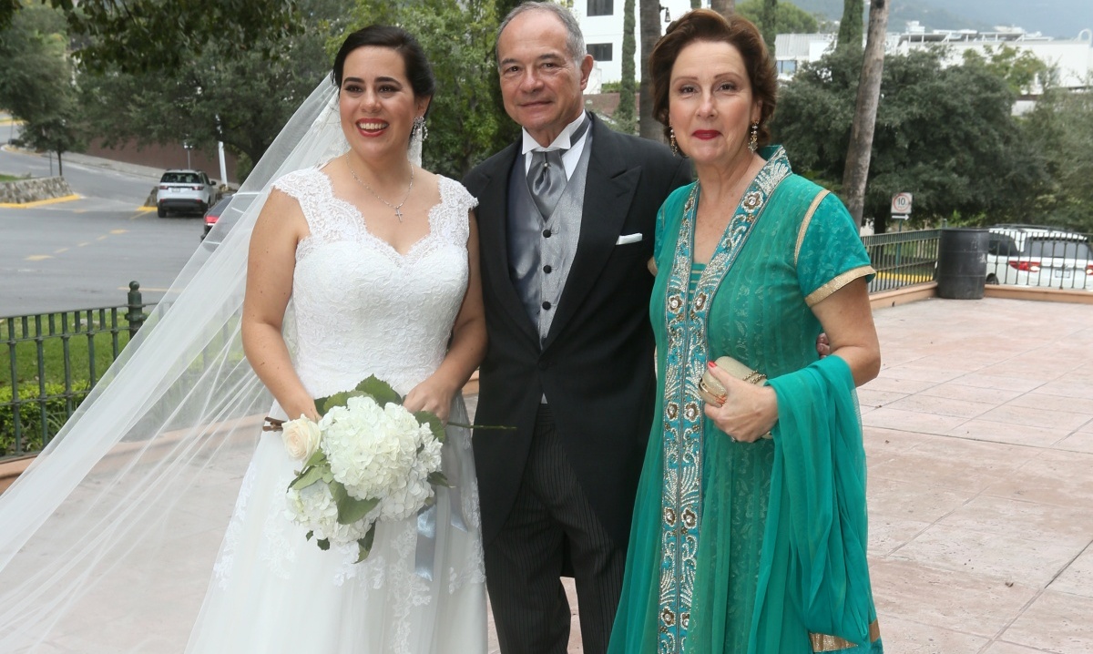 Fernanda Páez, Alejandro Páez y Teresa Garza de Páez / Foto: Omar Valdez