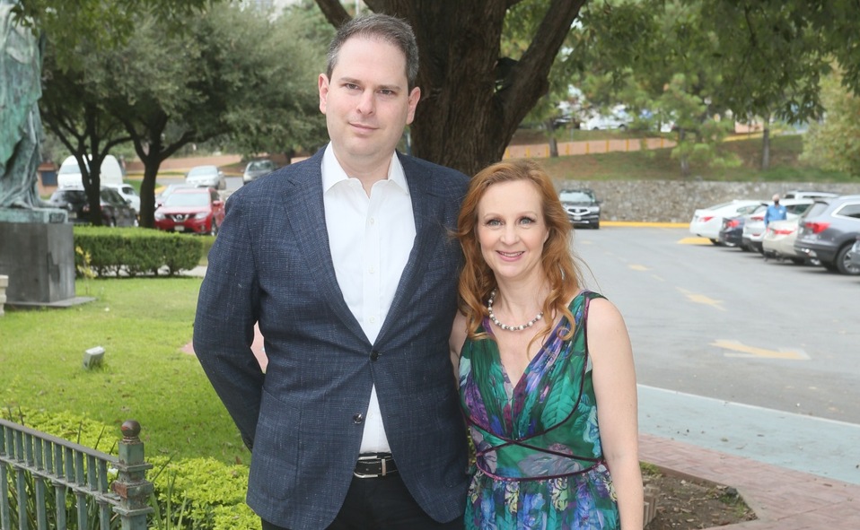Alejandro Paredes y Linsey Groucott / Foto: Omar Valdez