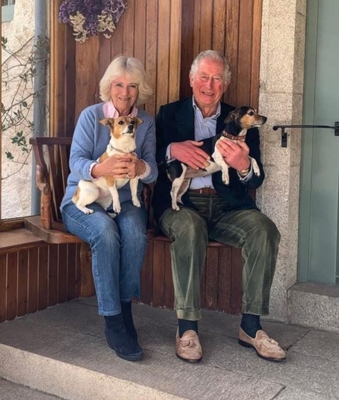 Camilla y Carlos desactivan sus comentarios en redes sociales por críticas (Foto: Instagram)