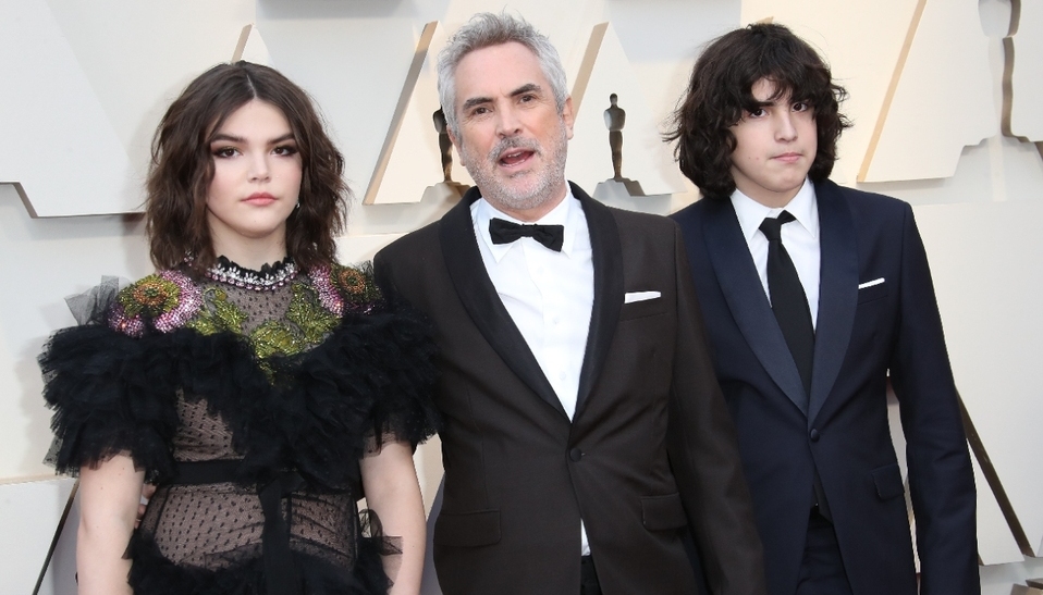Alfonso Cuarón y sus hijos: Bu, Olmo y Jonás (Foto: Instagram)