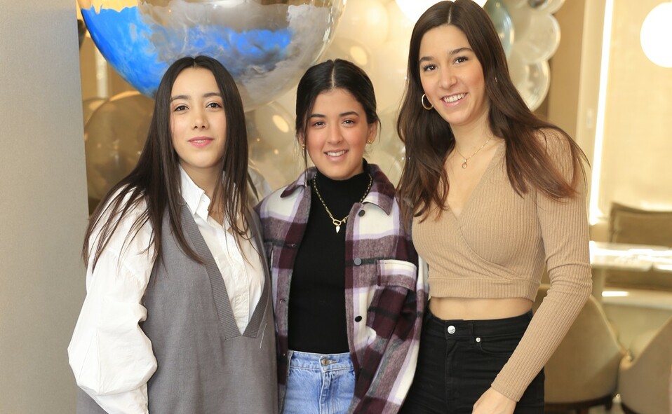 Valeria García, Duty González y Roberta Lozano. FOTO: DANIEL SALDÍVAR