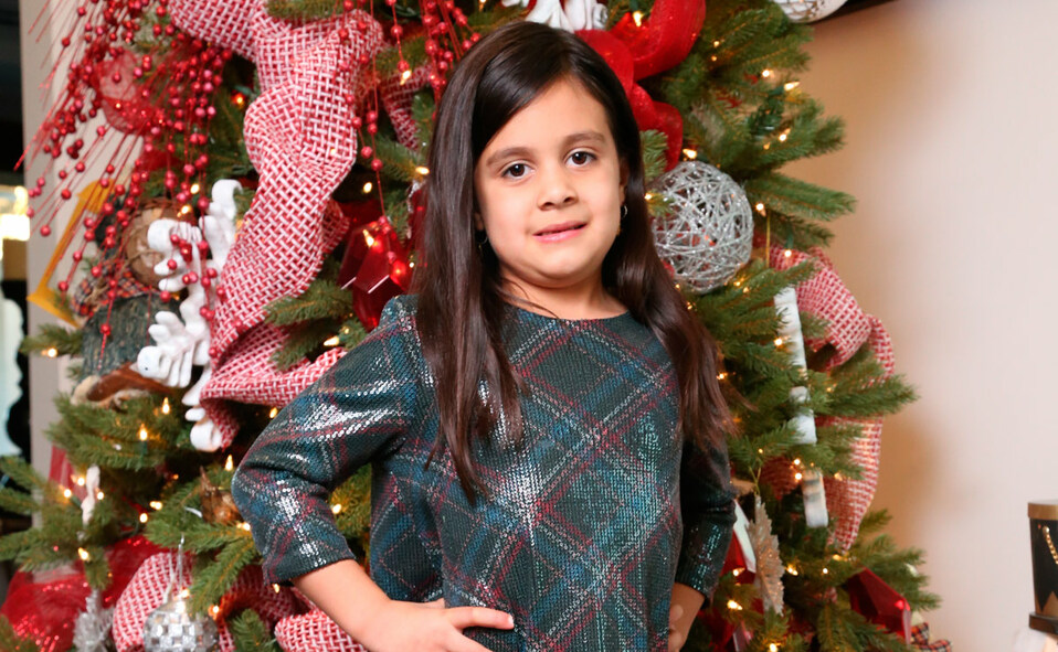 María Emilia: “Quisiera que Santa me traiga un Maxi Scooter, pinturitas y un brincolín”.