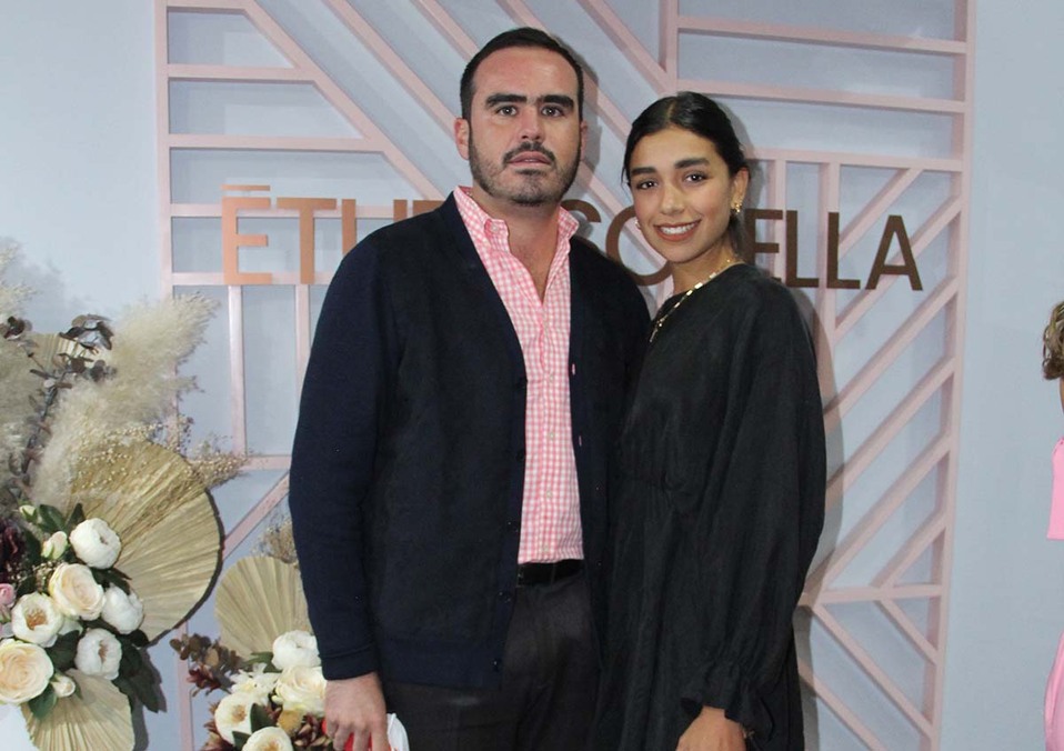 Mundo Elías y Lucía Villanueva.