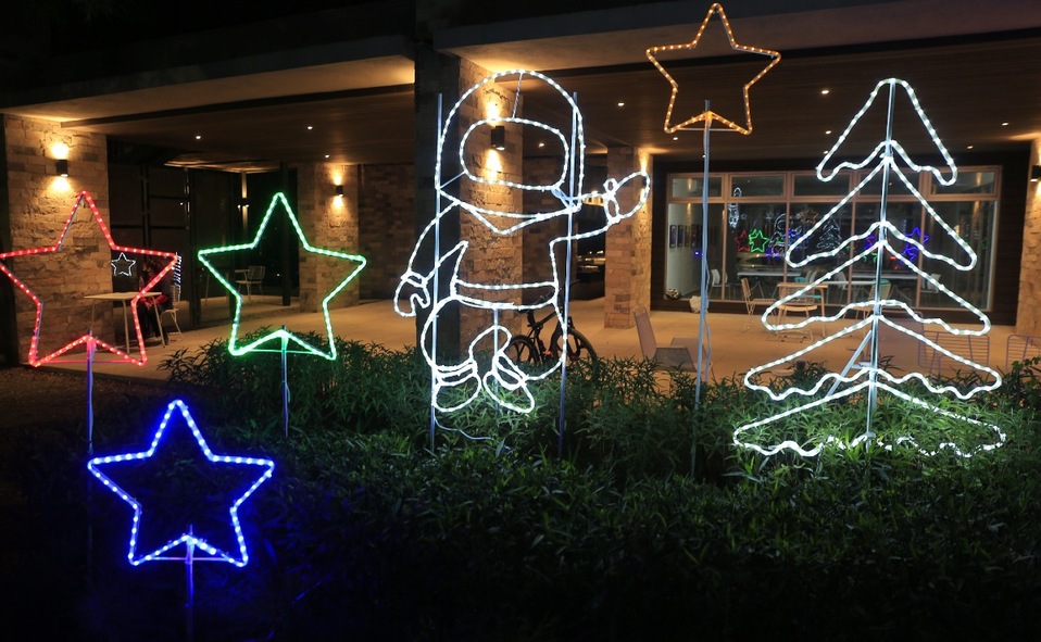 Divertidas figuras iluminaron el parque / Fotos: Daniel Saldívar