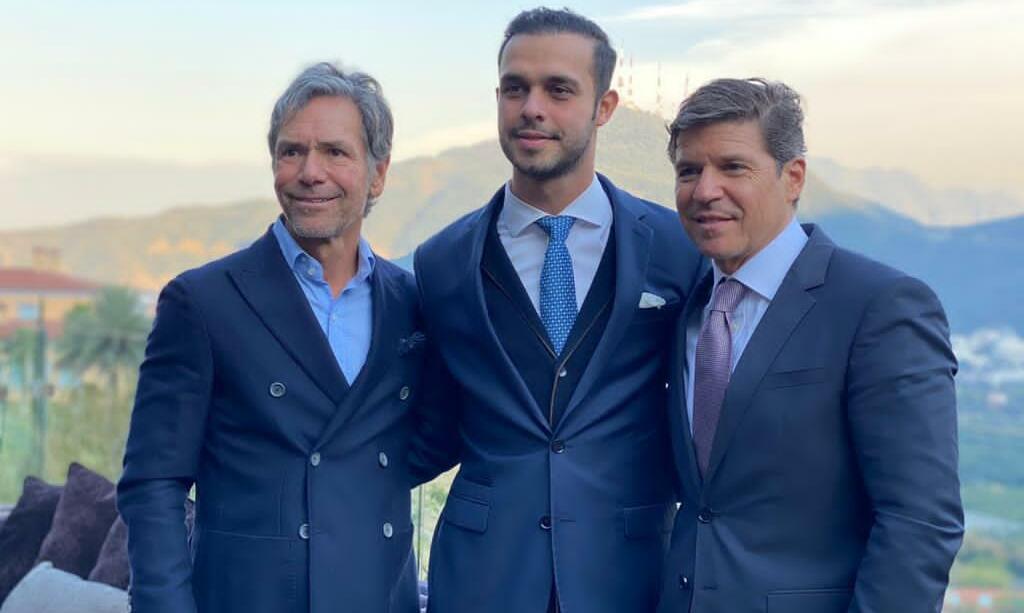 El novio y sus invitados. FOTO: CORTESÍA EFEGE
