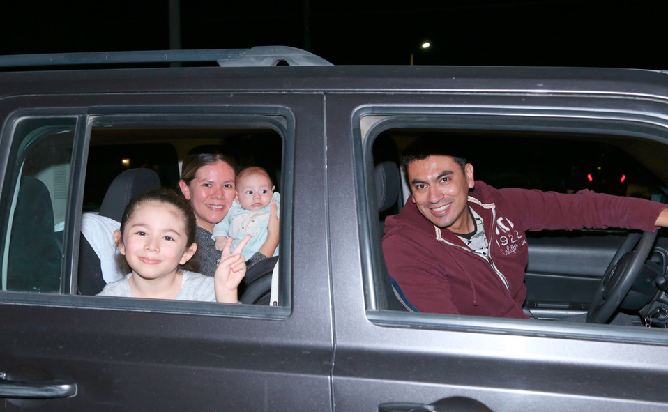 Gia, Claudia, Lucas y Carlos