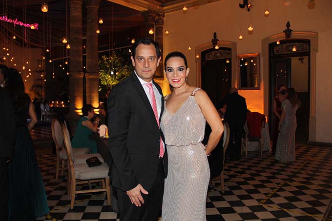José Sainz y Renata Cervantes Prieto