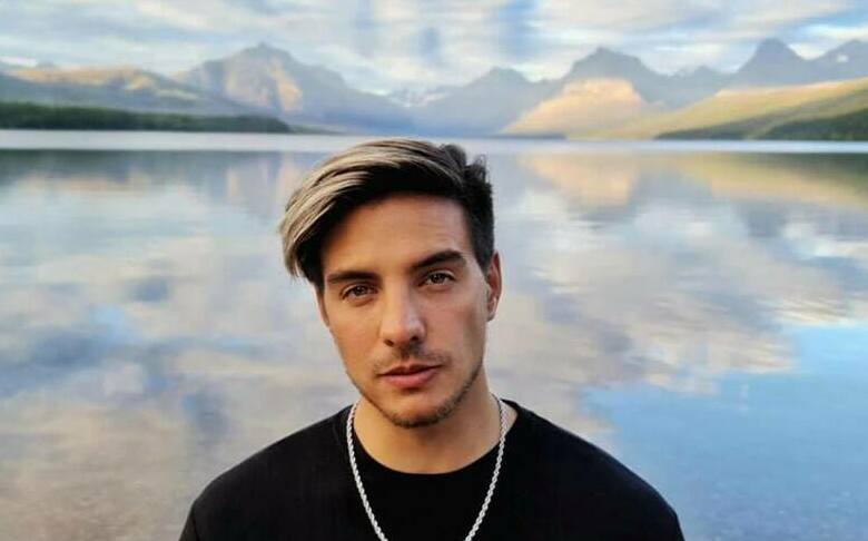 Vadhir Derbez