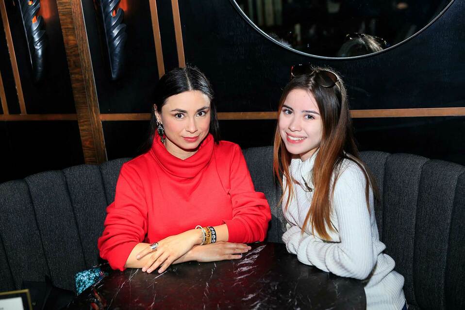 Sonia Dávalos y Andrea Sofía Rodríguez