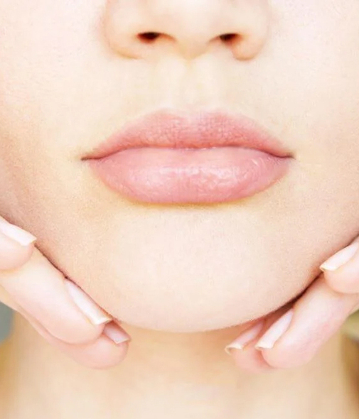 Te sugerimos algunos ejercicios para tonificar el cuello y evitar la temible papada (Foto: Cortesía)