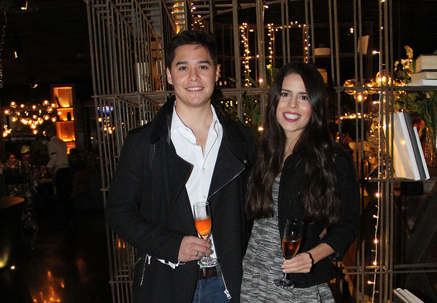 Marco Cárdenas y Montserrat Corona.