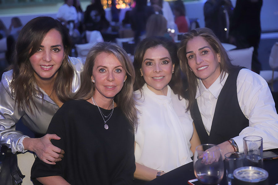 Nely Martínez, Laura Espinosa y Ady Vázquez