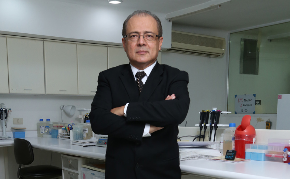 Rafael Argüello nos explica cómo funciona la vacuna anti Covid-19 en México (Foto: Jaime Jiménez)