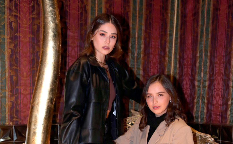 Valeria y Camila