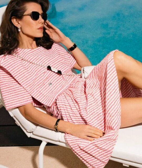 Carlota Casiraghi es la nueva cara de Chanel.