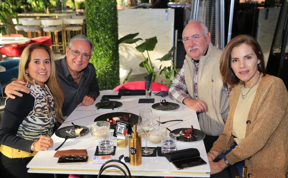 Adriana González, Enrique Hurtado, Rafael Villarreal y Charo Garralda / Foto: Daniel Saldívar
