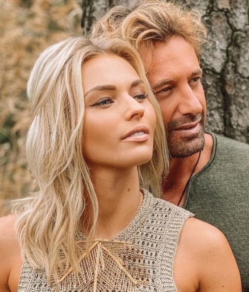 Irina Baeva: Anillo de compromiso que le dio Gabriel Soto (Foto: Instagram)
