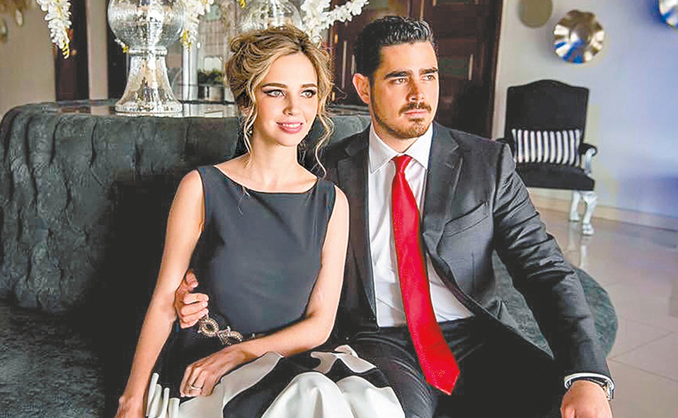 ANA TERESA & JAIME ANTONIO. Este par de guapos y su hijo roban cámara donde quiera que los vemos.