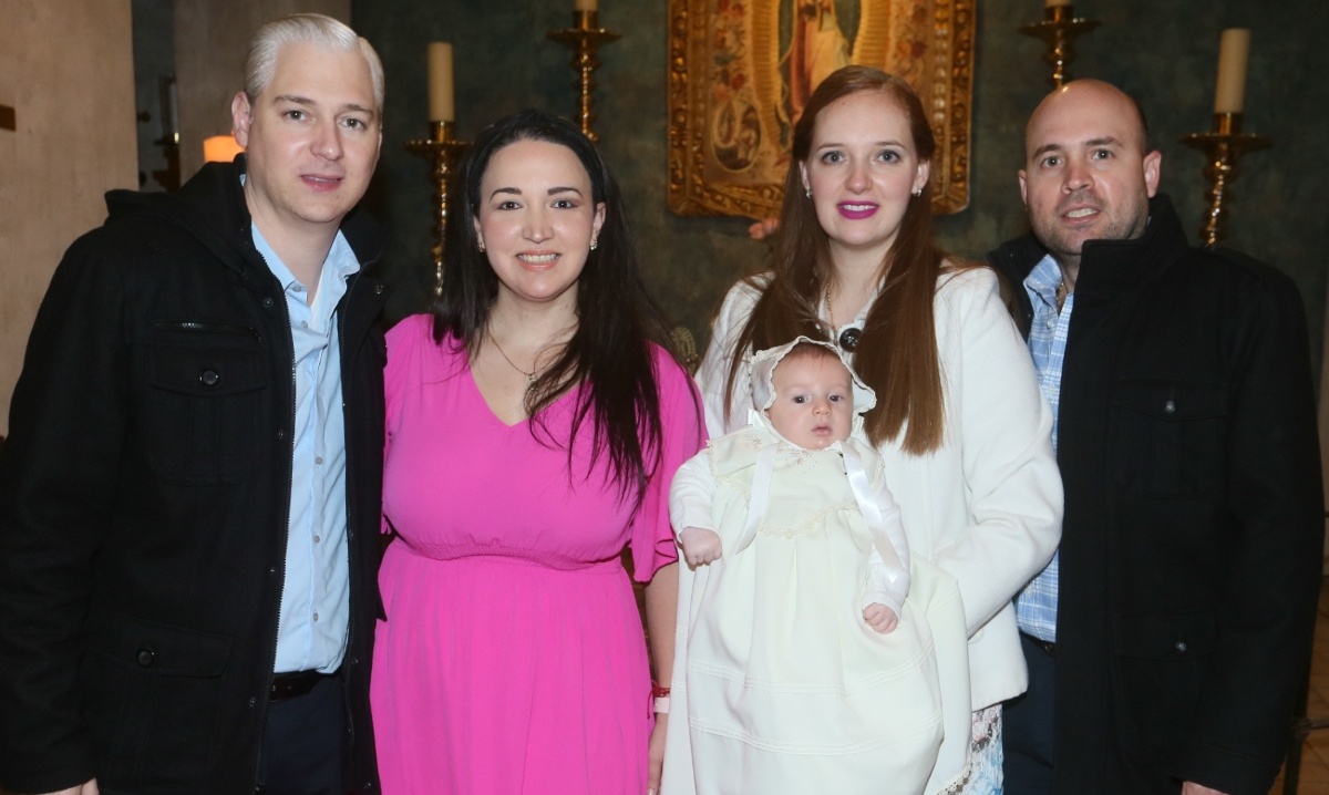 Víctor Manuel González, Raquenel Elizondo de González, María Cristina González de Santos, Leonel Santos y Leonel Santos / Foto: Omar Valdez