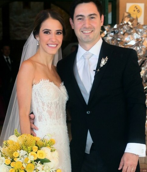 La pareja unió sus vidas rodeados de sus seres más queridos.FOTO: OMAR VALDEZ