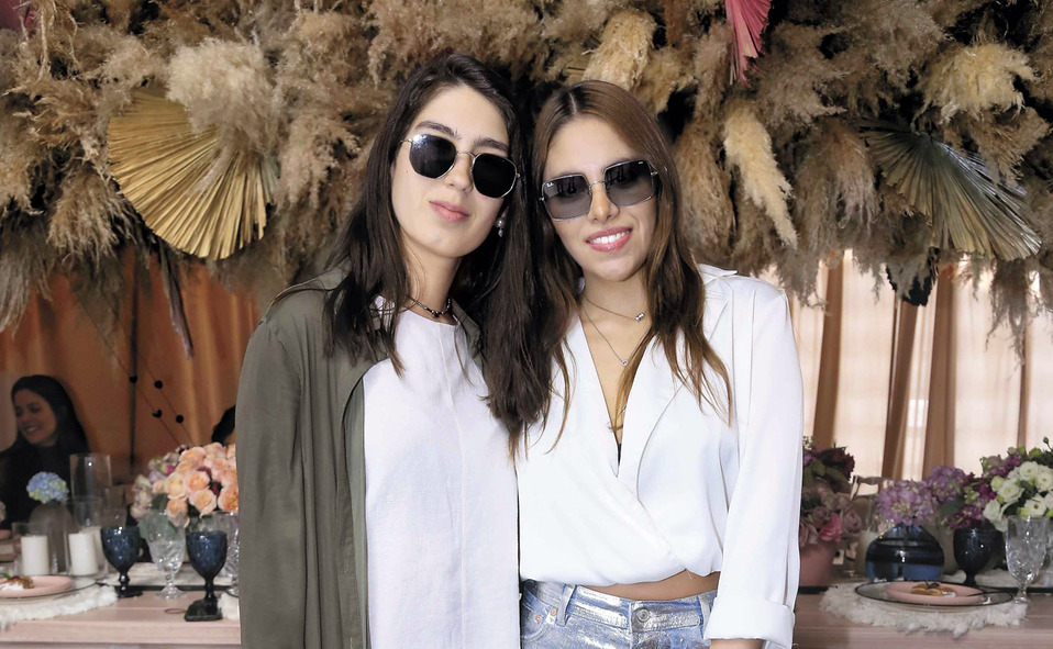 Daniela y María
