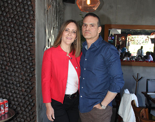 Patricia Valdívar y Marco Antonio Zaragoza