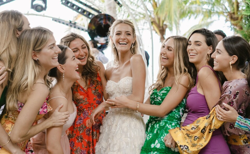 Corde gozó este gran día junto a sus mejores amigas. FOTO: MERAKI WEDDINGS