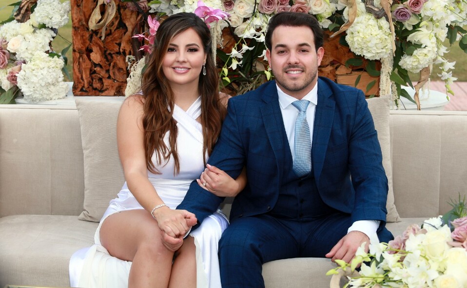 Daniela y Jesús ya son oficialmente esposos. FOTO: OMAR VALDEZ