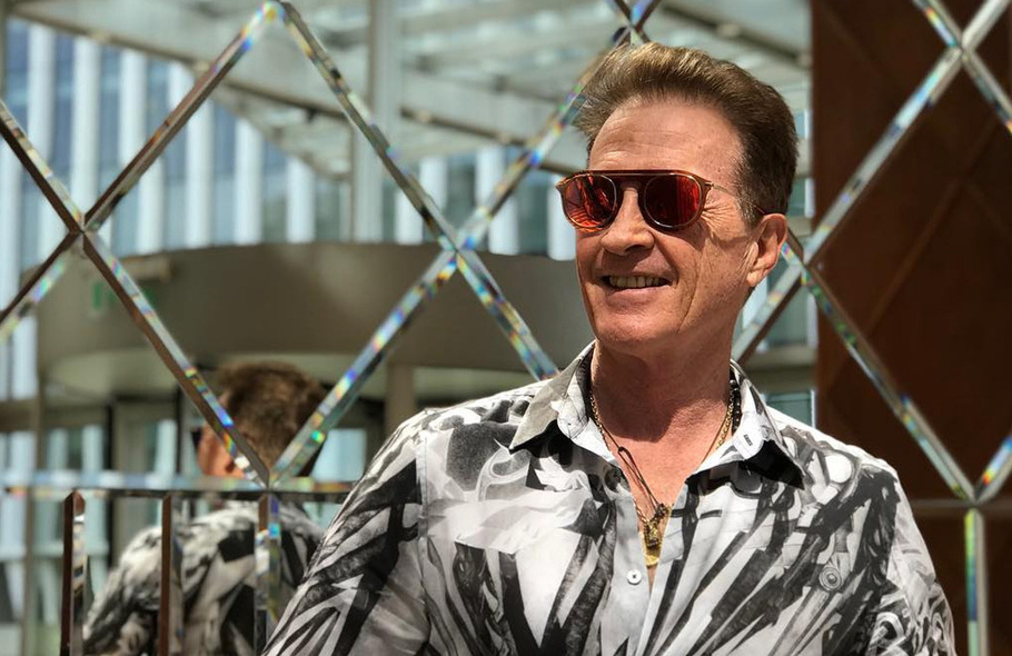 Emmanuel está celebrando este año sus 45 años de vida artística (Foto: @emmanueloficial)