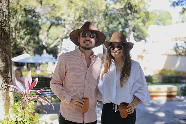 José Vilá y Daniela Delgadillo