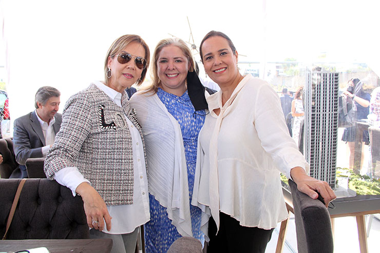 Cecilia Laveaga, Andrea Berúmen y Adriana Díaz.