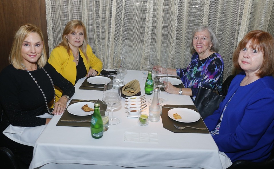 Claudia Siller, Ana Martha Treviño, Dorothy Cavazos y Esperanza Ortiz / Foto: Daniel Saldívar