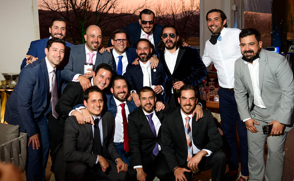 Gabriel Campos junto a sus mejores amigos / Fotos: Rafa Ibáñez