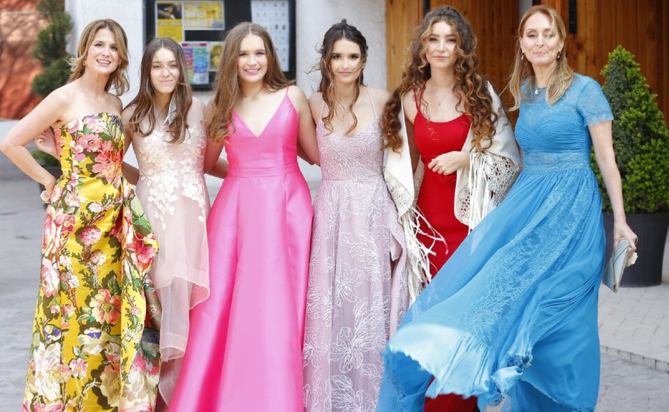 Adriana García, Daniela Rivas, Andrea Rivas, Lucía García, Isabella Rivas y Shannon Rivas. FOTO: DANIEL SALDÍVAR