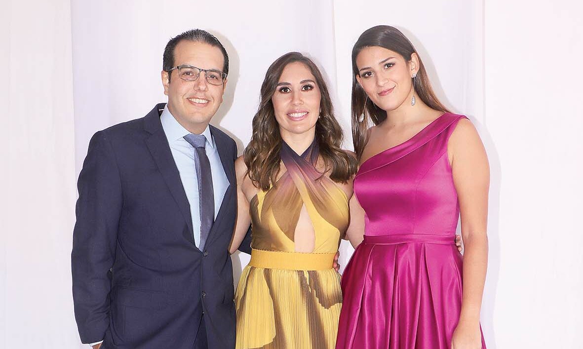 Daniel Valero, Stephanie Pontones y Lourdes Samano/Fotos: Dennis Hernández / Ileana Fayad