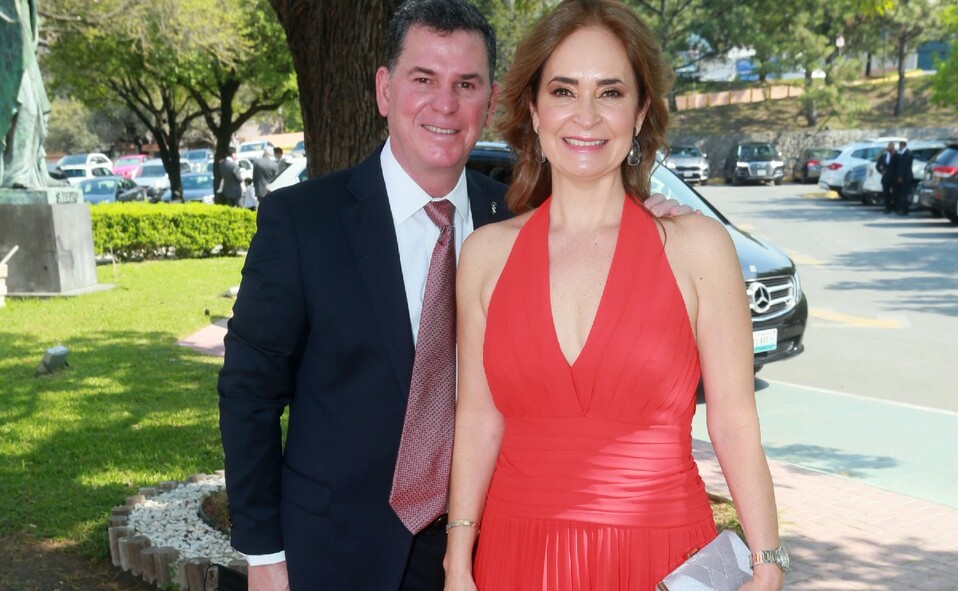 Fernando Elizondo y Ana Lucía Llano de Elizondo. FOTO: OMAR VALDEZ