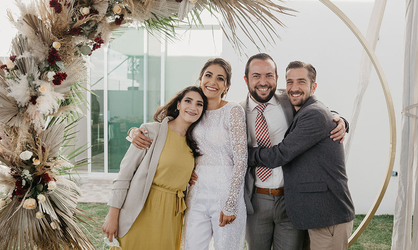 Frida Méndez, Jessica Ortiz Igartua, Bernardo Taboada y Javier Taboada