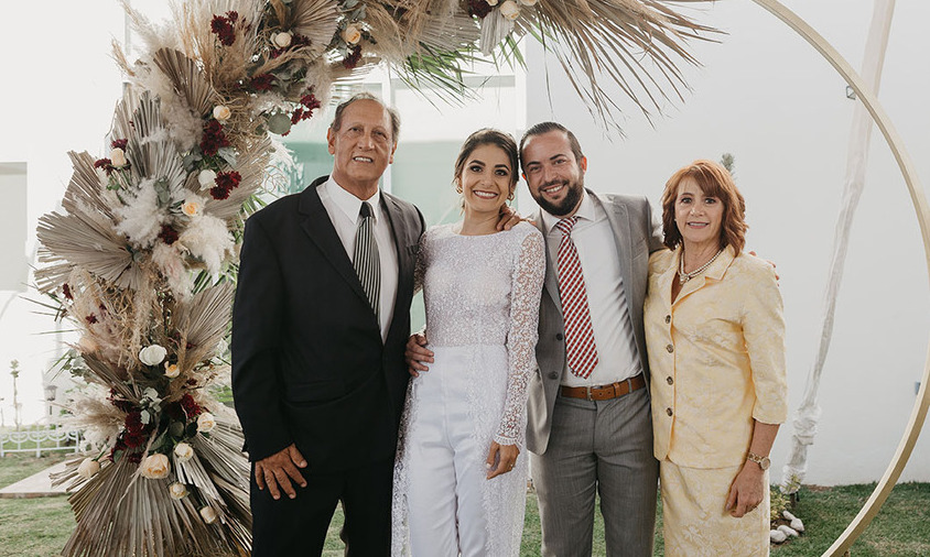 José Eduardo Ortiz, Jessica Ortiz Igartua, Bernardo Taboada y Pilar Igartua