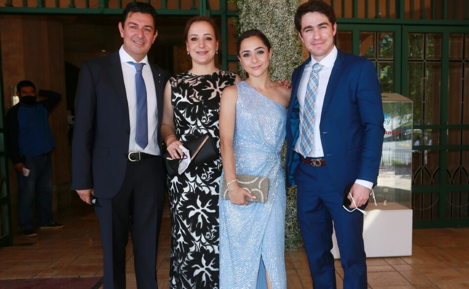 Luis Dovalina, Cristy Dovalina, Ana Mary Dovalina y Jorge Dovalina. FOTO: OMAR VALDEZ